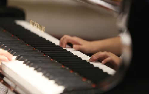 諾英德曼知識(shí)庫(kù)之為什么鋼琴成為小孩特長(zhǎng)的首選