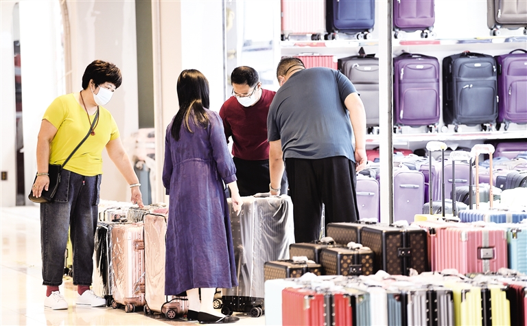 白溝新城 凝聚“新”力量，打造服裝服飾零售高質(zhì)量發(fā)展新場景